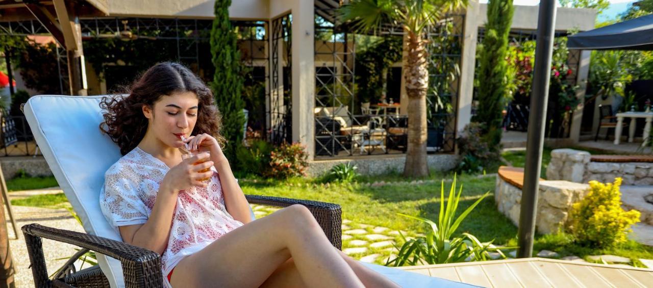 Hotel 212 Olympos Buitenkant foto