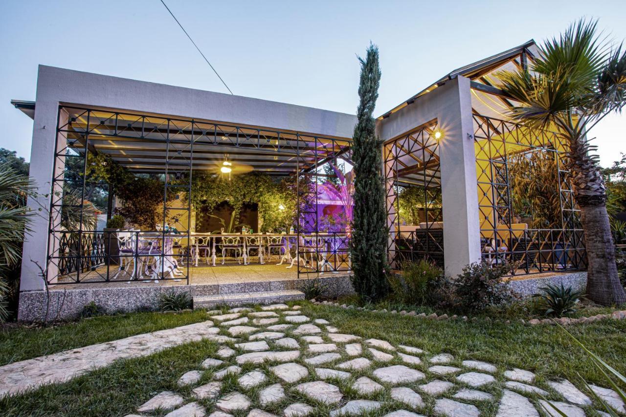 Hotel 212 Olympos Buitenkant foto