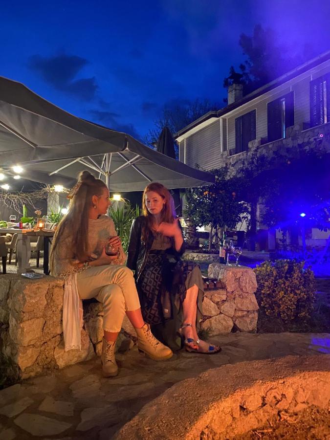 Hotel 212 Olympos Buitenkant foto